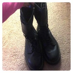 Dr. Martens jagger boots